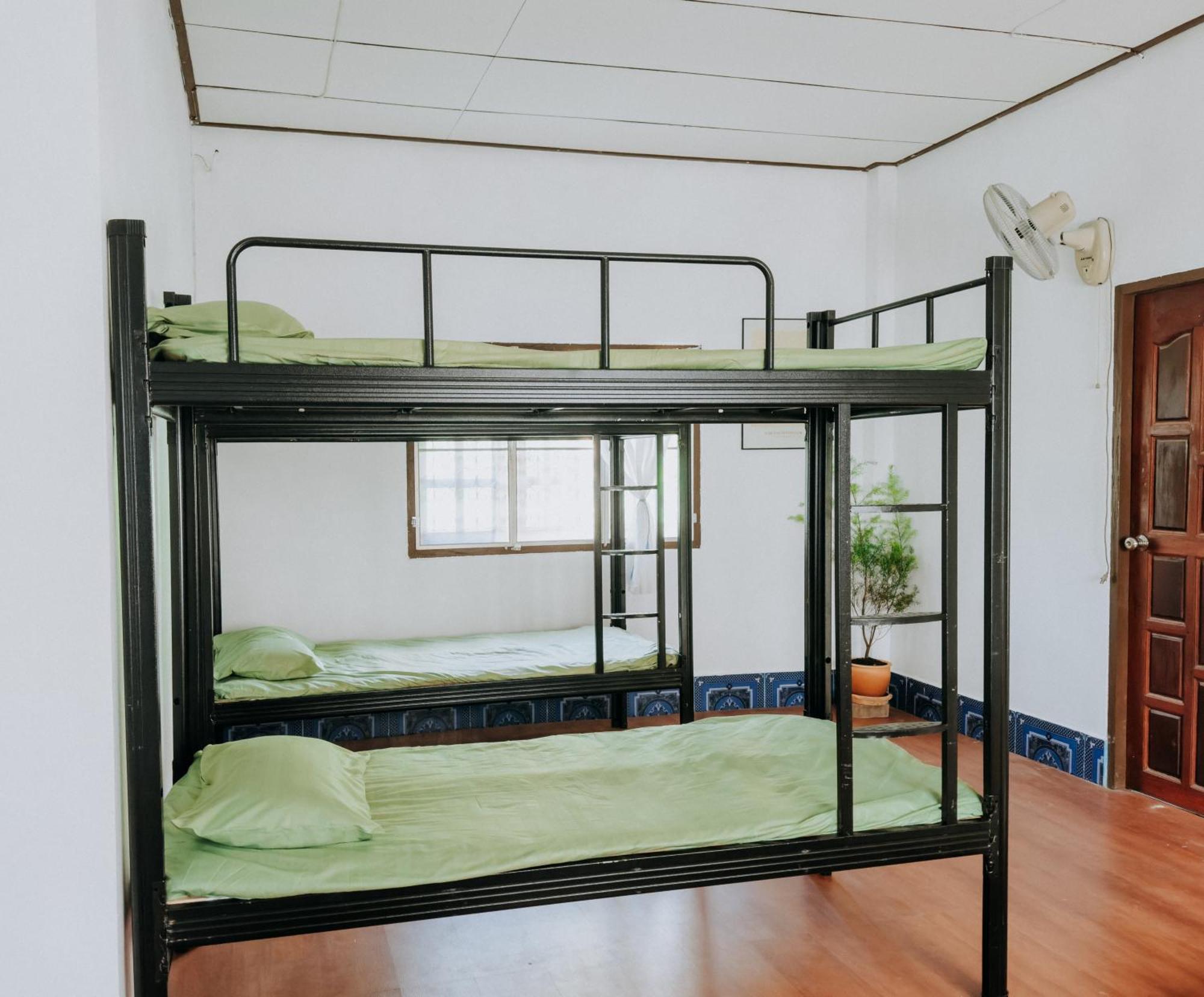 Positive Energy Homestay And Guide In Chiangkhan Chiang Khan Εξωτερικό φωτογραφία